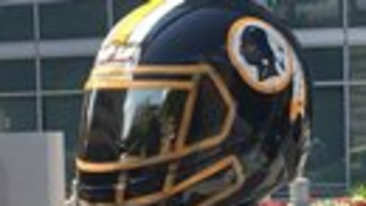 PHOTO: Look At This Redskins Motorcycle Helmet