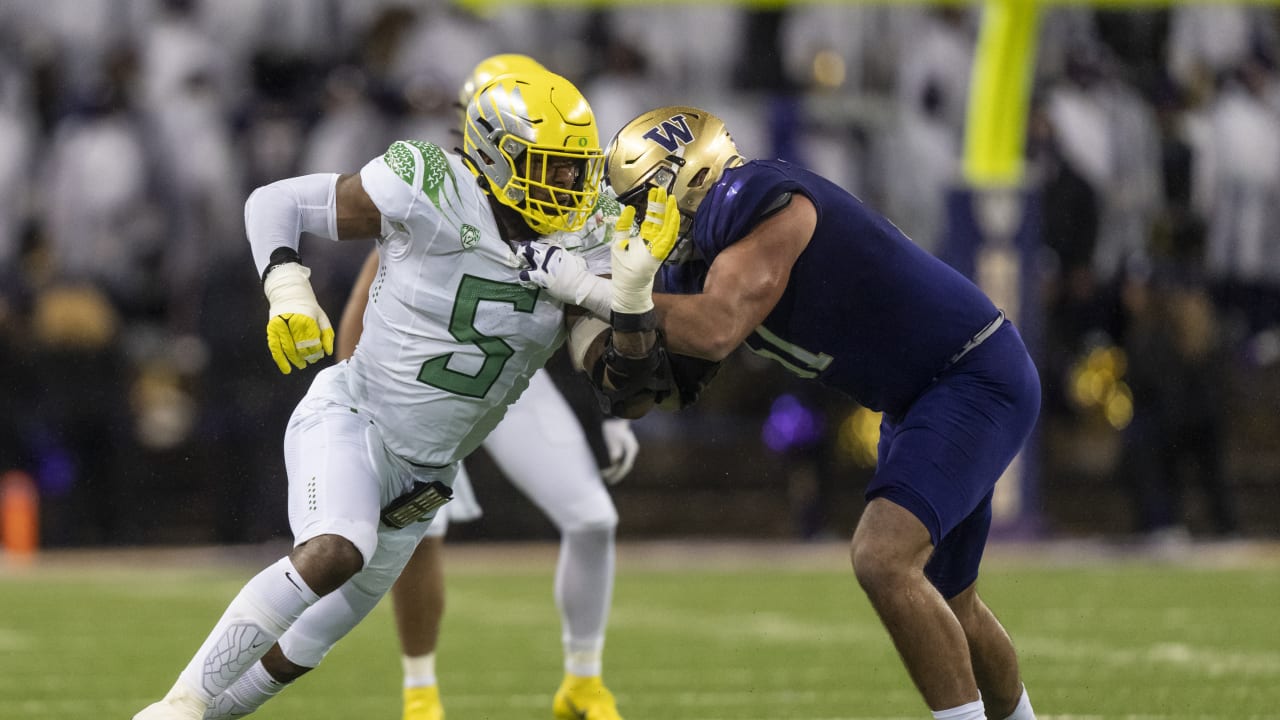 Defensive End DeAngelo Malone Invited to 2022 NFL Scouting Combine -  Western Kentucky University Athletics