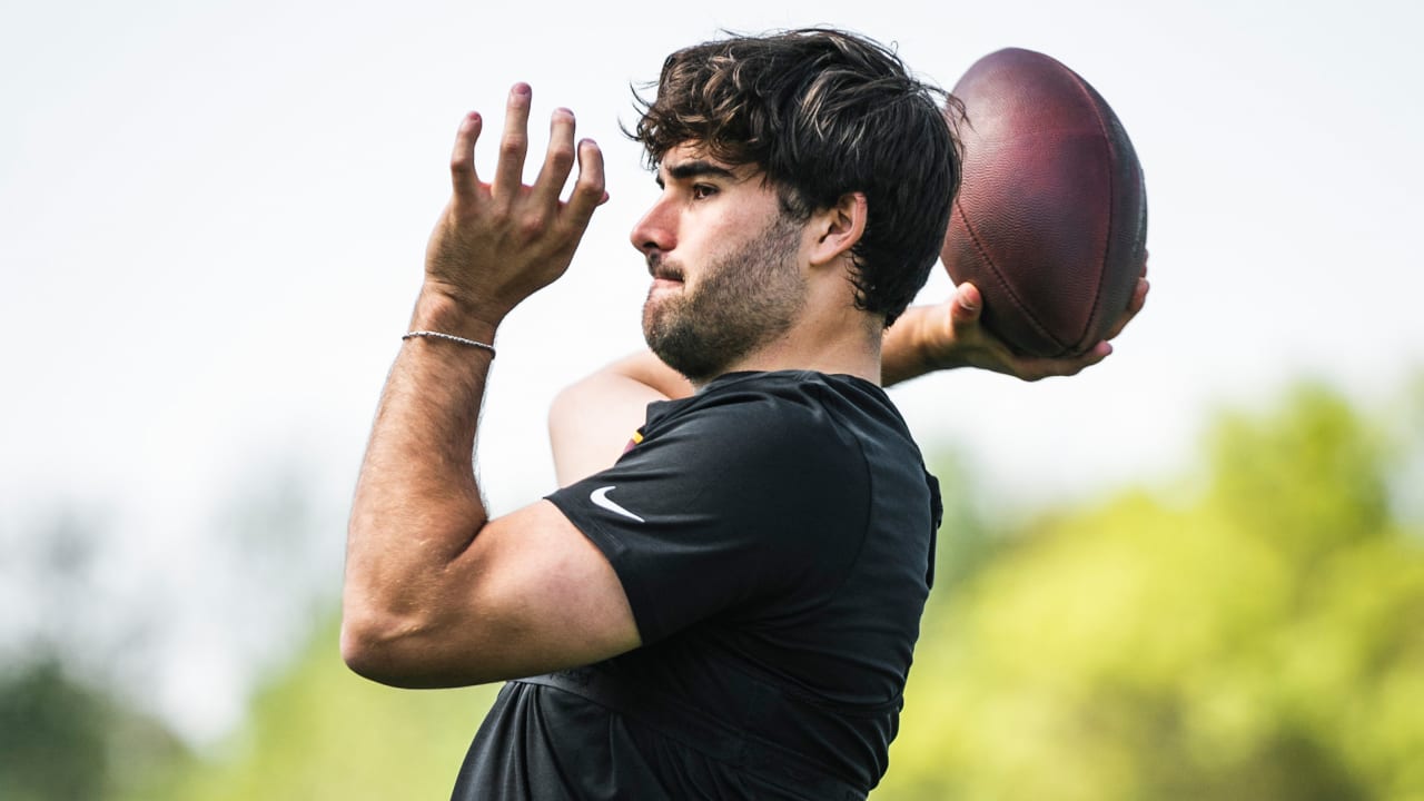 Sam Howell wants to give 'everything I got' to be Commanders' starting QB Sam Howell wants to give 'everything I got' to be Commanders' starting QB