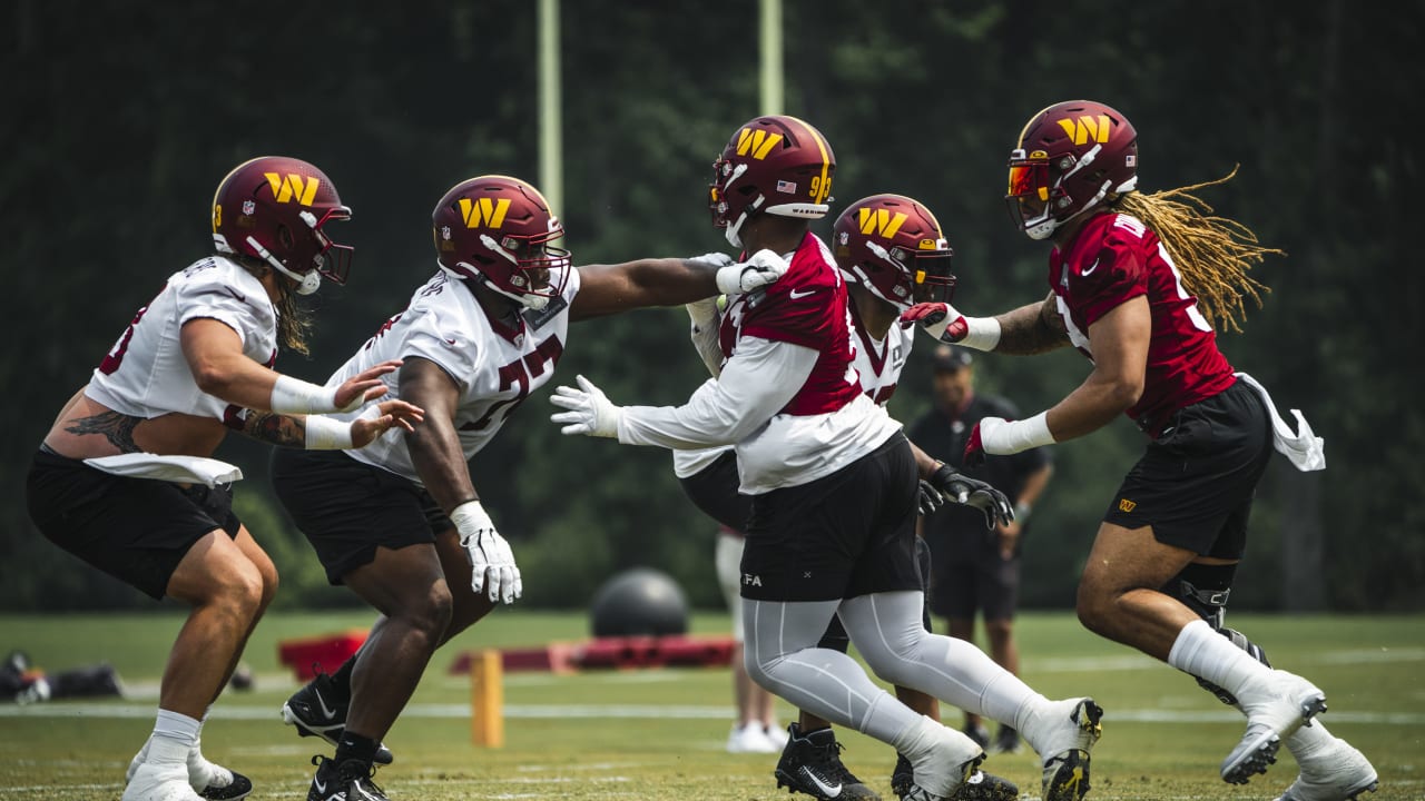 Washington Commanders Using Run Game to 'Prop The O-Line Up,' Says