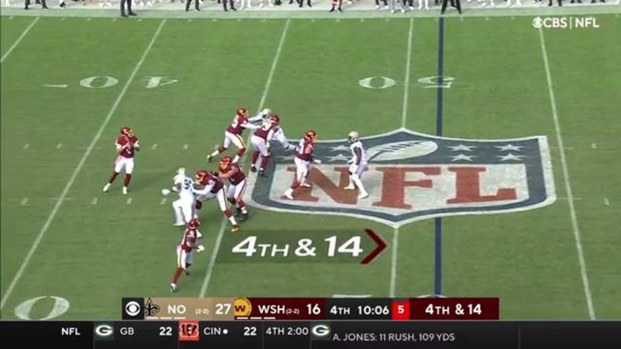 Antonio Gibson of the Washington Football Team runs for a touchdown