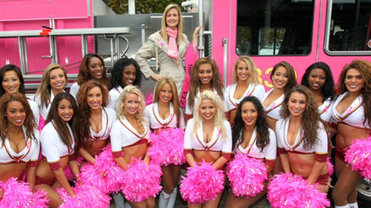 Dallas Cowboys Wear Pink Cleats for Breast Cancer Awareness Month