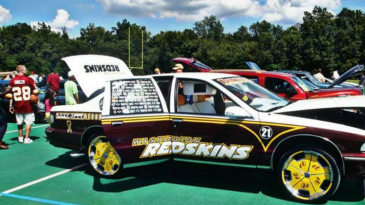 Fan Rolls Out Redskins Themed Car On Craigslist