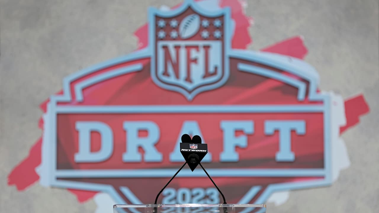 Commanders trade up to No 137 overall pick