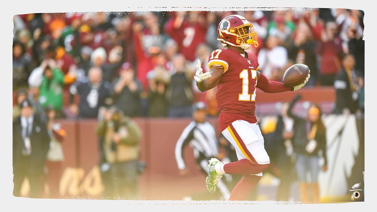 Dwayne Haskins, Washington Redskins quarterback, missed the last play of  the game taking a selfie