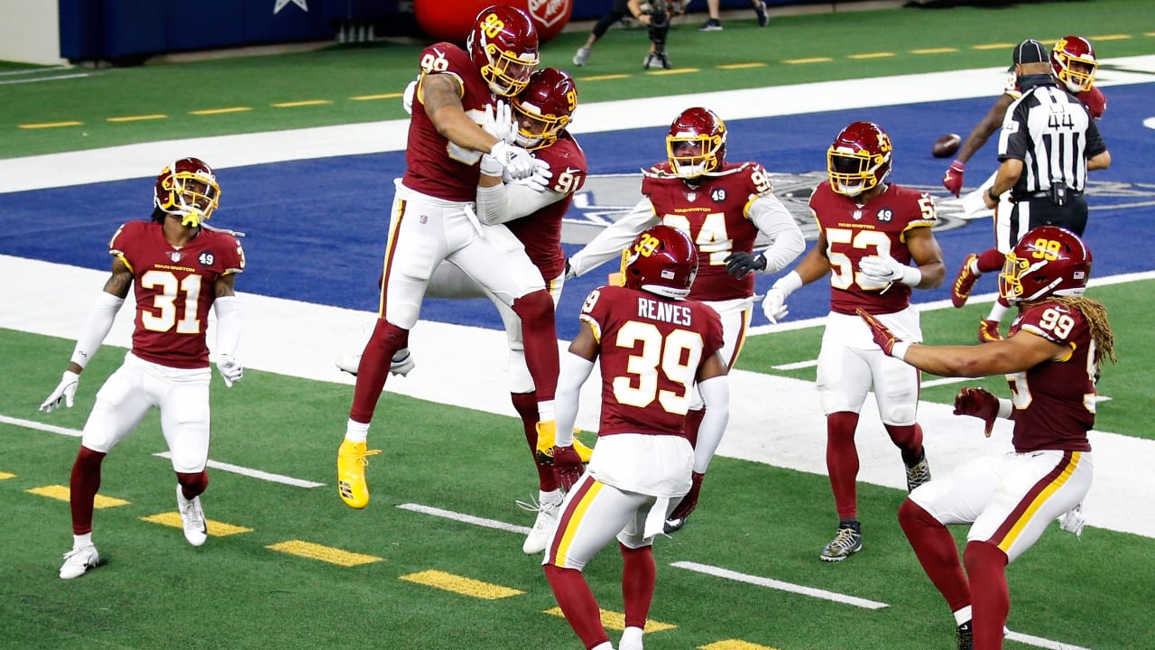 Thanksgiving Hat Trick! Washington Football Team running back Antonio Gibson  carves up Dallas Cowboys for his third touchdown