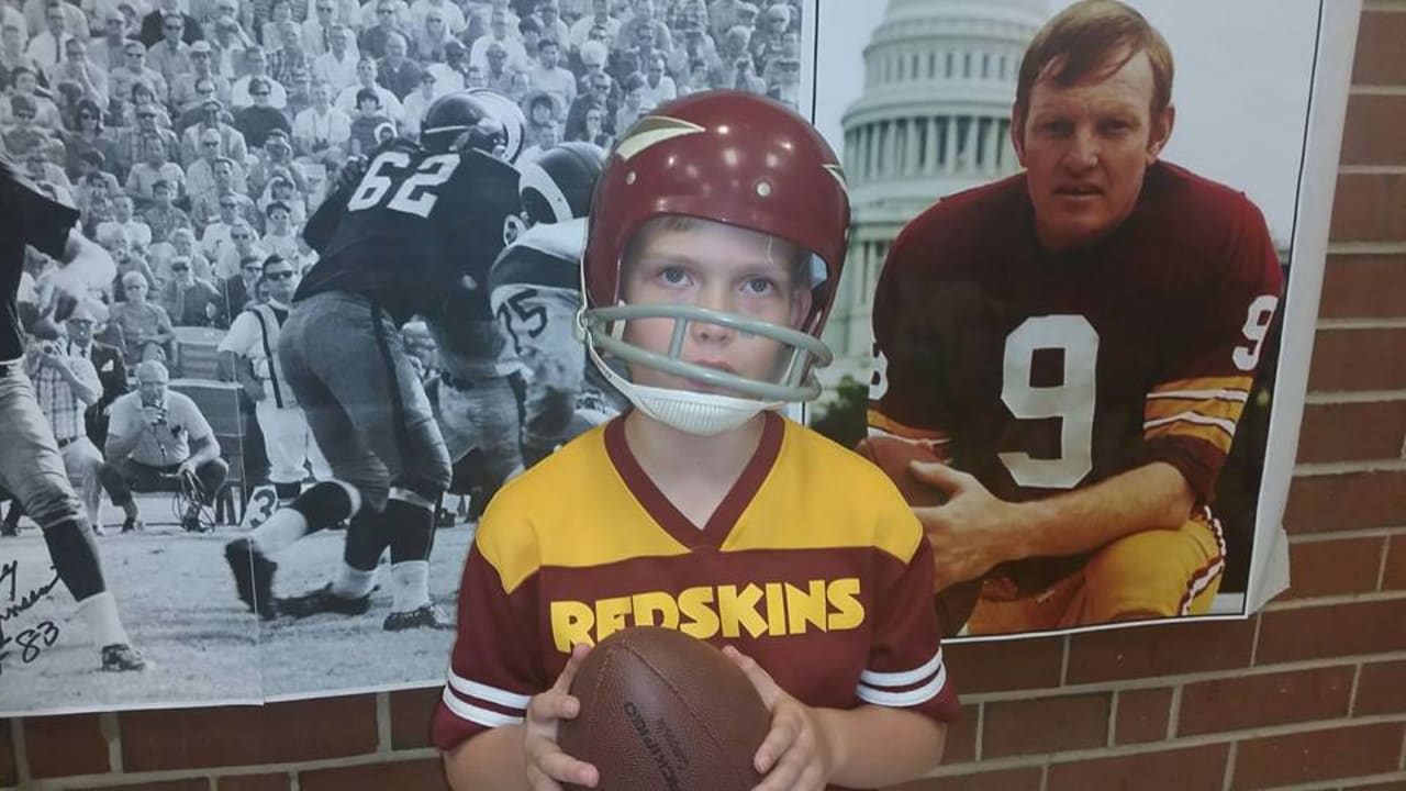 Redskins quarterback, Sonny Jurgensen , during practice, at