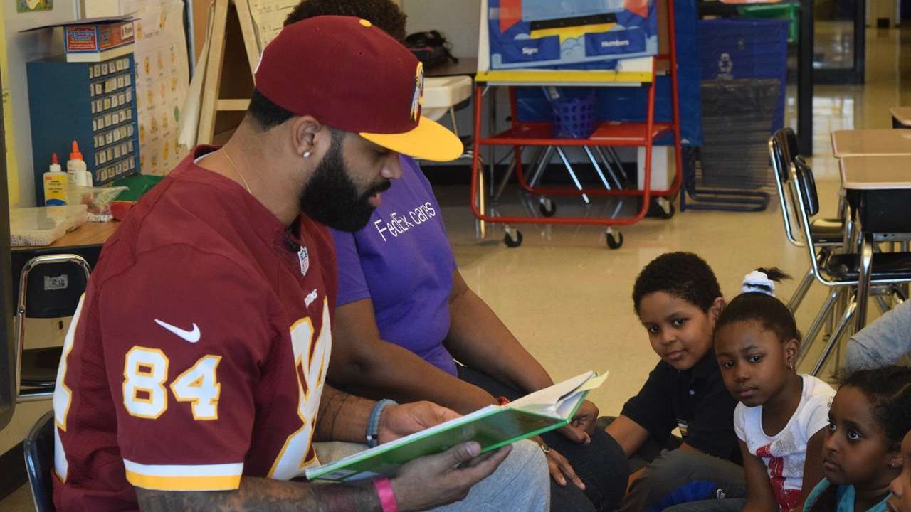 Niles Paul Reads Children's Books To Elementary Students