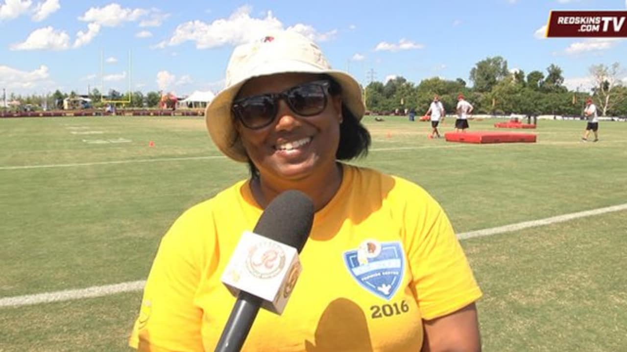 Redskins Ambassadors Say Thank You To Team