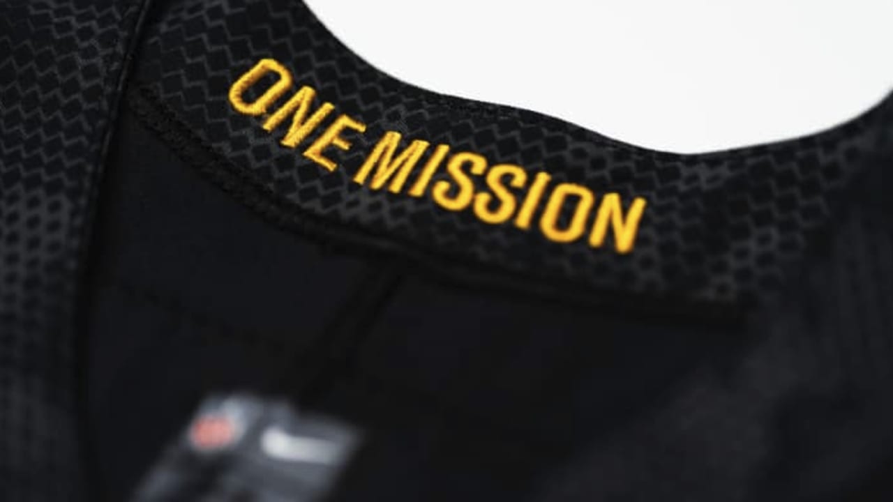 Commanders' 2022 uniform detail inspired by Black trailblazer Benjamin  Banneker