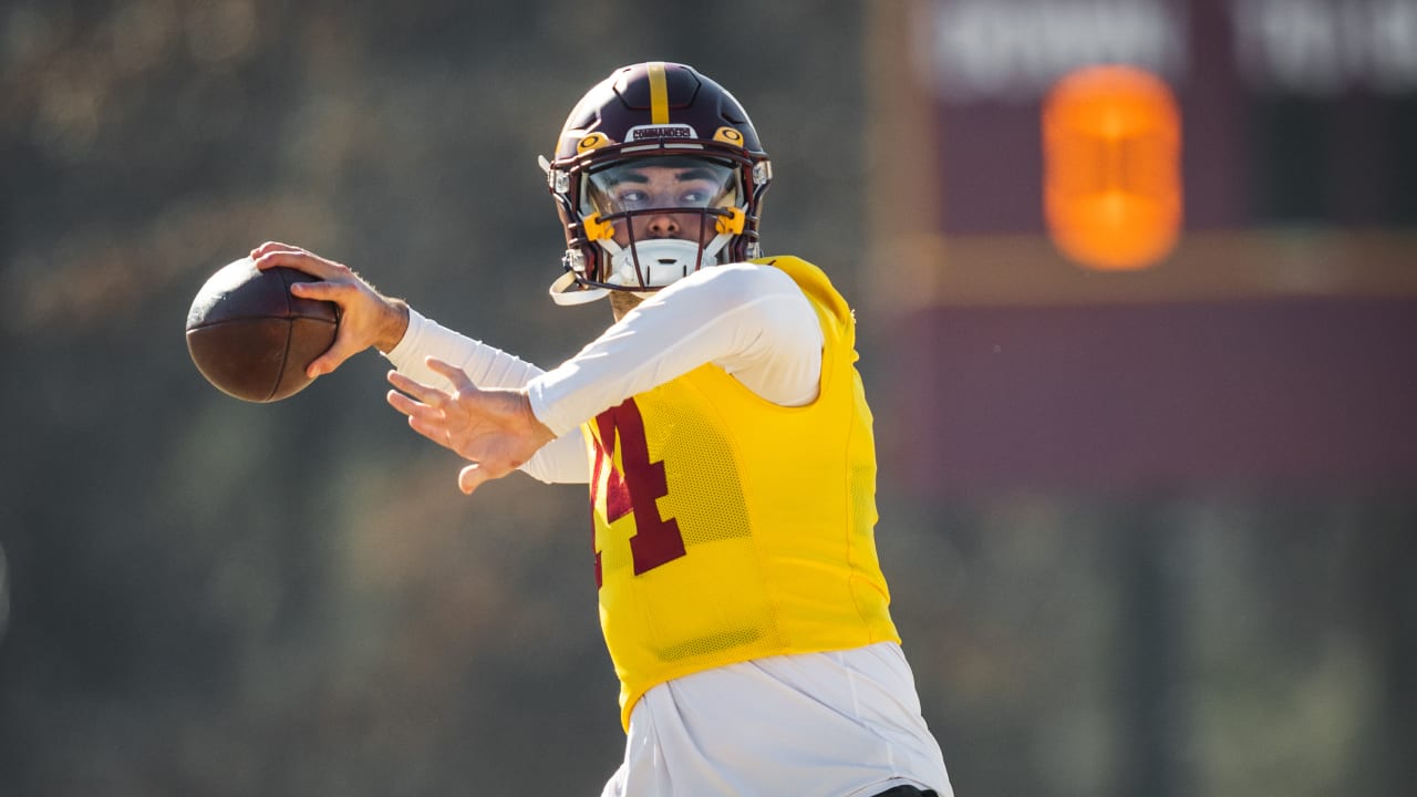 LIVE: QB Sam Howell Speaks to the Media Before Practice