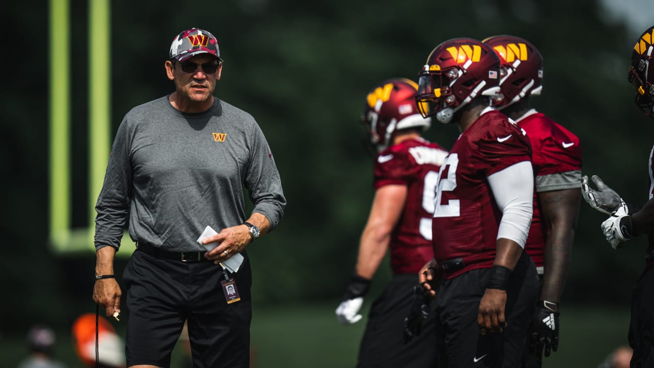 What to Watch OTAs: Will Cole Holcomb Take Charge of Washington Commanders  Defense? - Sports Illustrated Washington Football News, Analysis and More