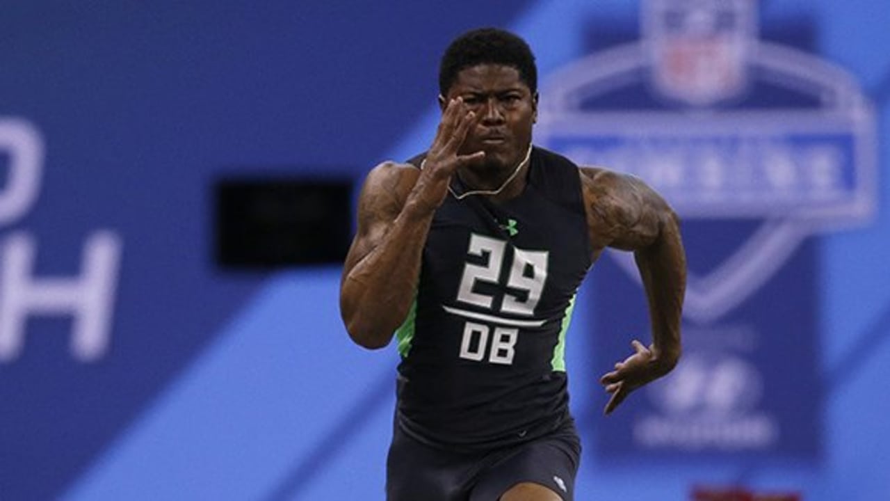 Combine: Jonathan Jones Runs 4.28 40-Yard Dash