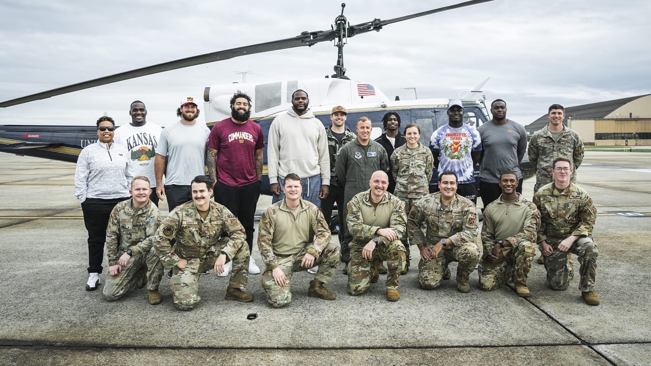 Womens Baltimore Ravens Mark Andrews Camo 2019 Salute To Service