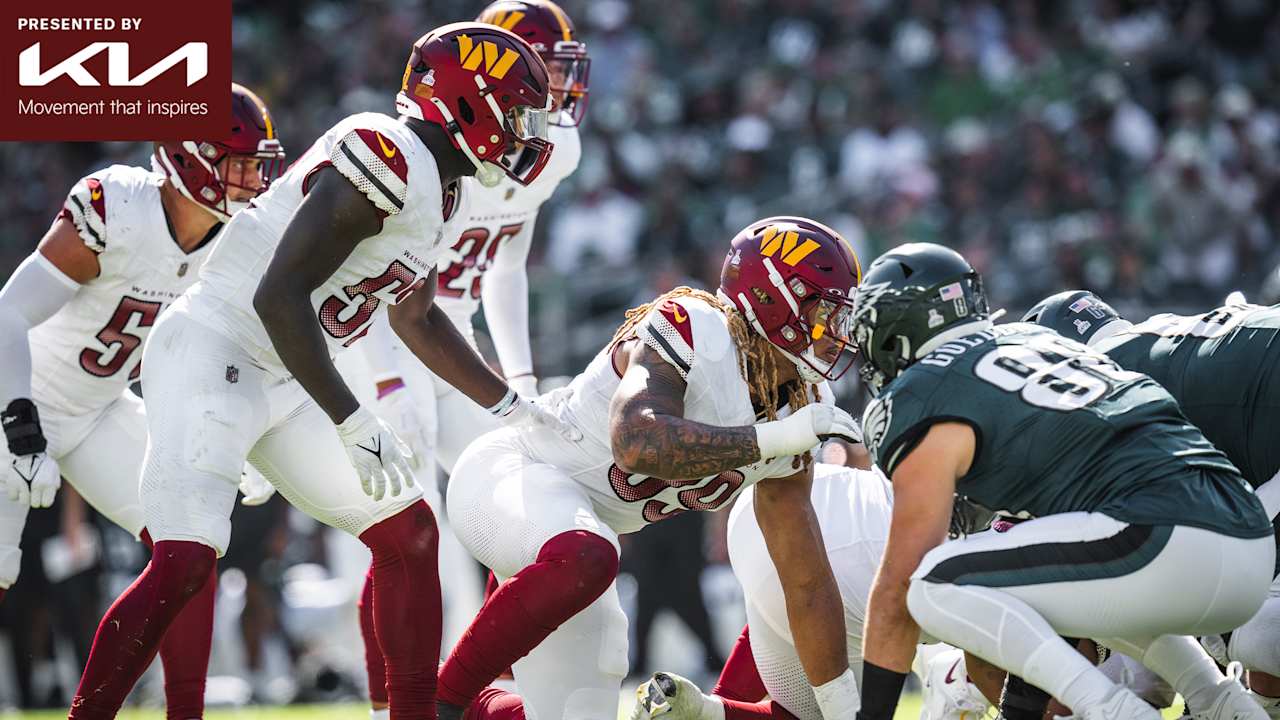 Eagles fans swarm FedExField for Washington Commanders game