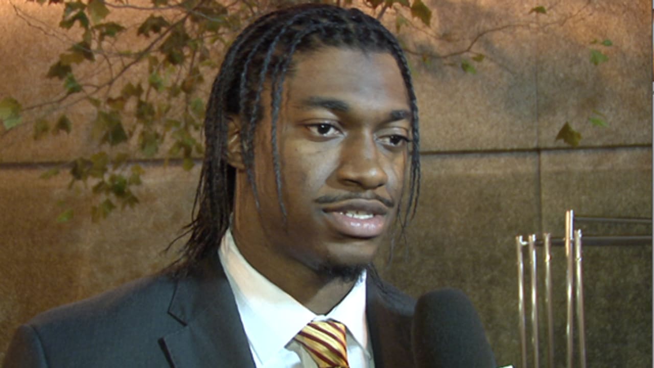 RG3 Wins Offensive Rookie Of The Year