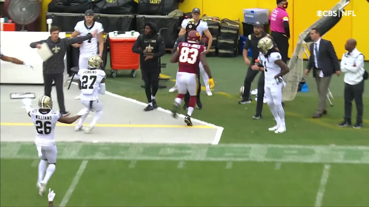 Antonio Gibson turns a screen pass into a long TD play