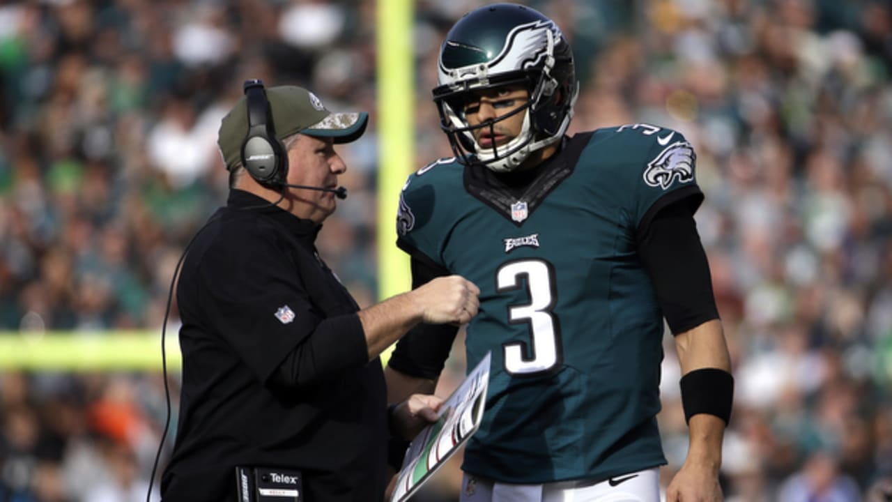 Eagles fans swarm FedExField for Washington Commanders game