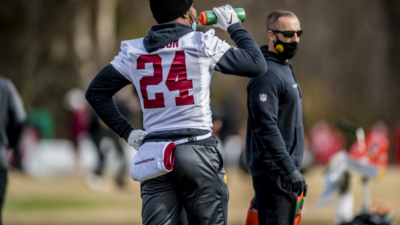 Tempers flare after Cardinals' late hit on Sam Howell