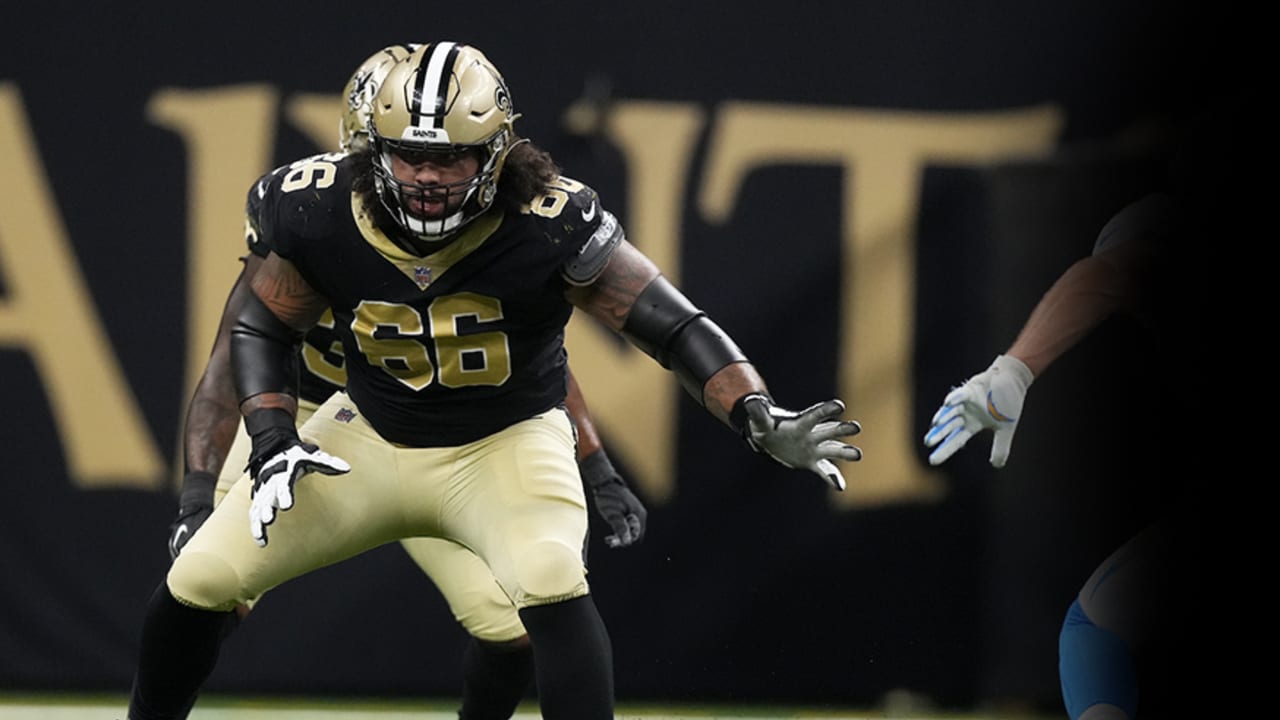 New Orleans Saints guard Lewis Kidd (66) in action during an NFL football  game against the Seattle Seahawks, Sunday, Oct. 9, 2022, in New Orleans.  (AP Photo/Tyler Kaufman Stock Photo - Alamy