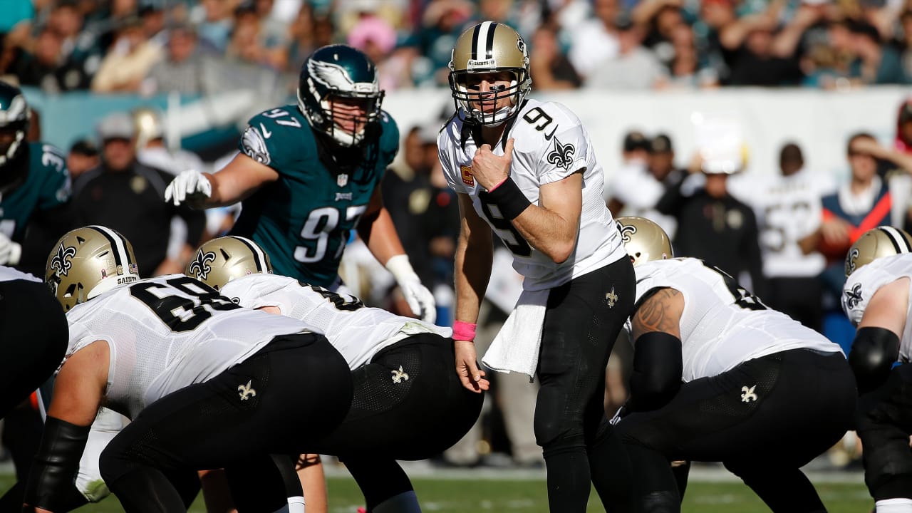 NFL: New Orleans Saints at Philadelphia Eagles, National