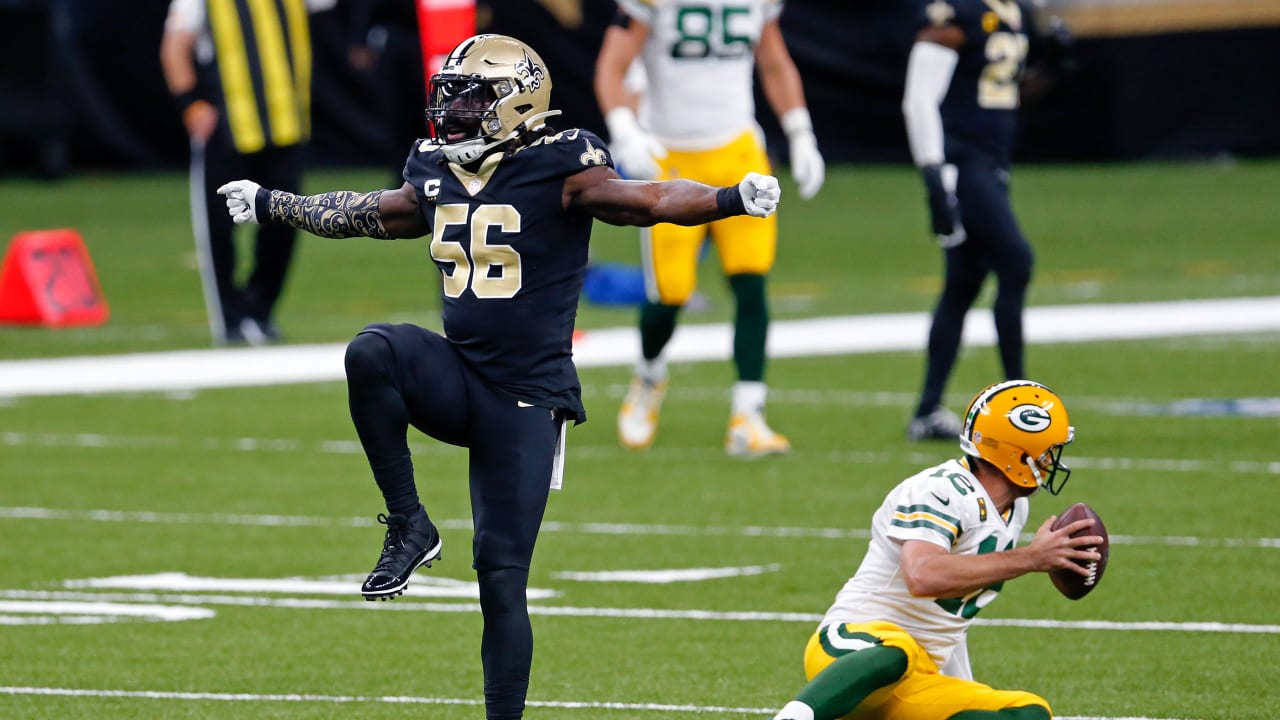 aaron rodgers in a saints uniform