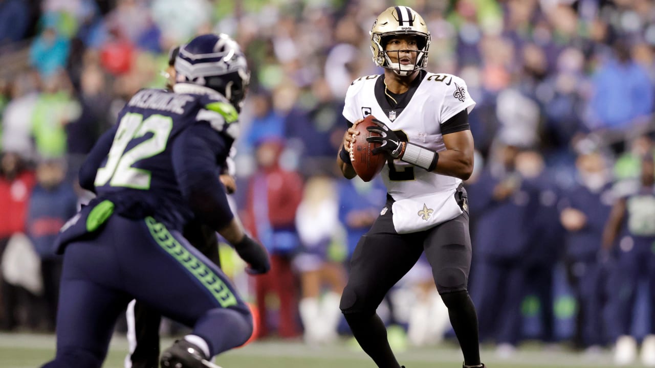 Jameis Winston and Saints grind out victory over falling Seahawks, NFL