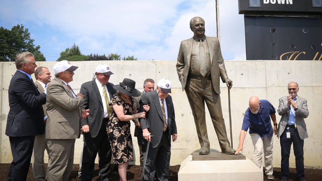 Tom Benson statue dedicated in Canton