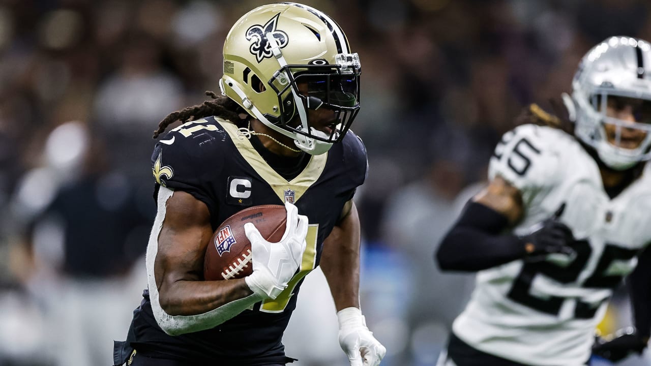 New Orleans Saints Pregame Huddle vs Las Vegas Raiders - 2022 NFL Week 8