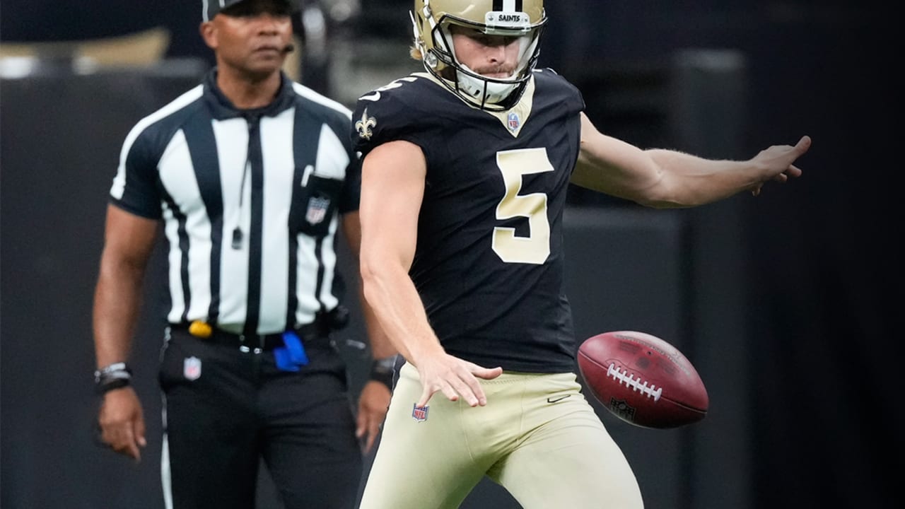 Derek Carr confirms Saints jersey number, what about Blake Gillikin?