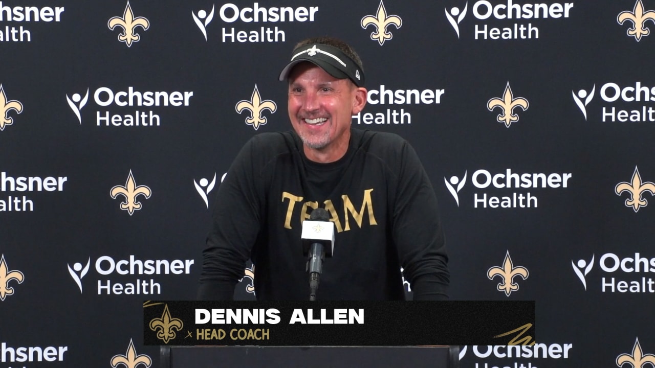 New Orleans, USA. August 13, 2023: New Orleans Saints Head Dennis Allen  encourages his players as they come off the field during NFL pre-season game  action between the New Orleans Saints and