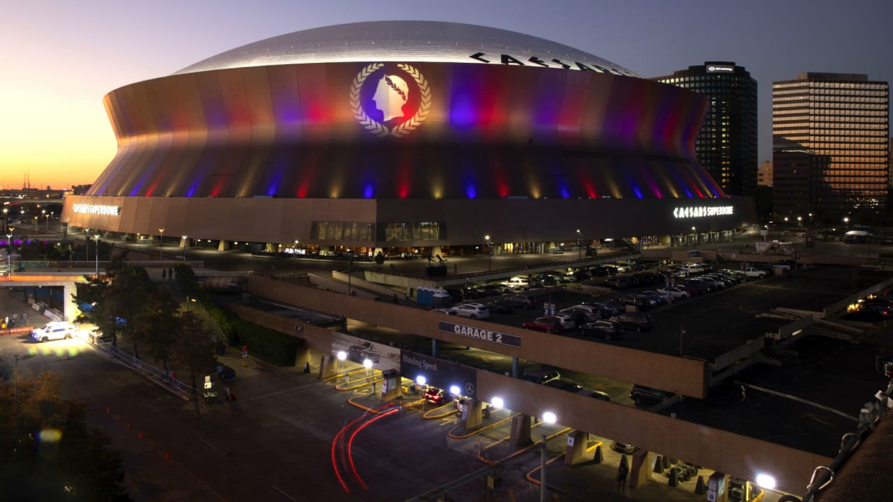 Photos Caesars Superdome under the lights