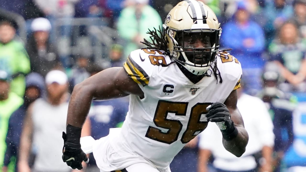 New Orleans, USA. 08th Jan, 2023. New Orleans Saints linebacker Demario  Davis (56) celebrates after making a huge play during a National Football  League contest at Caesars Superdome in New Orleans, Louisiana