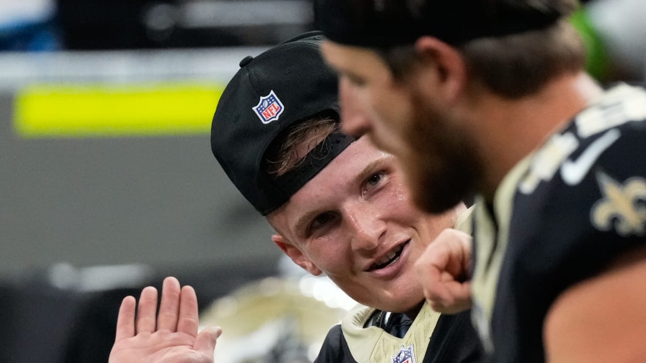 Grupe wins kicking job as Broncos acquire Lutz from Saints