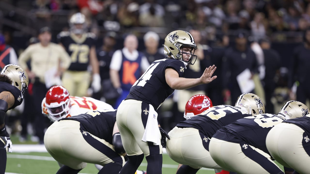 NFL Preseason: Saints QB Jake Haener goes back shoulder to Bryan Edwards  vs. Chiefs