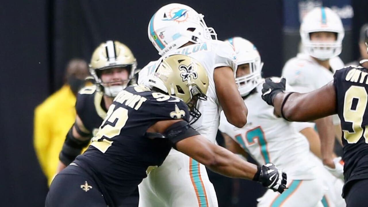 Defensive end Marcus Davenport  New Orleans Saints 2022 season recap