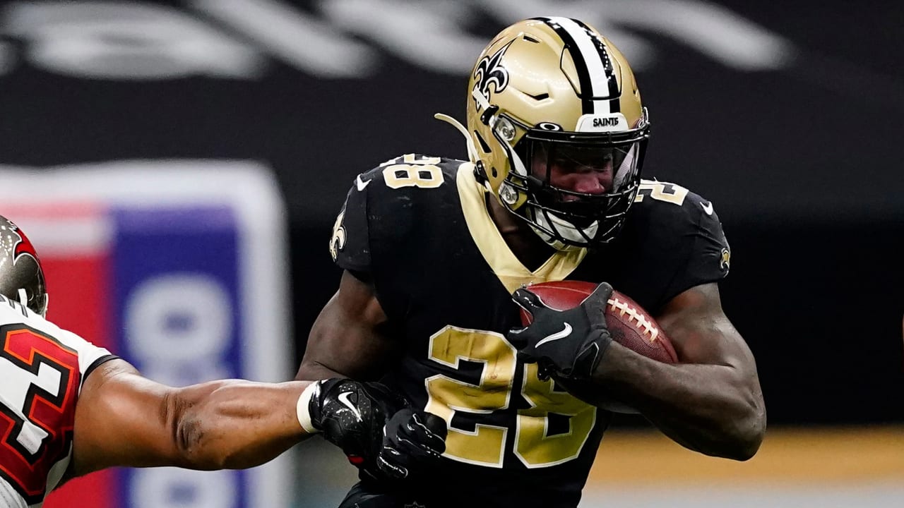 Raiders RB Latavius Murray won't play vs. Chargers