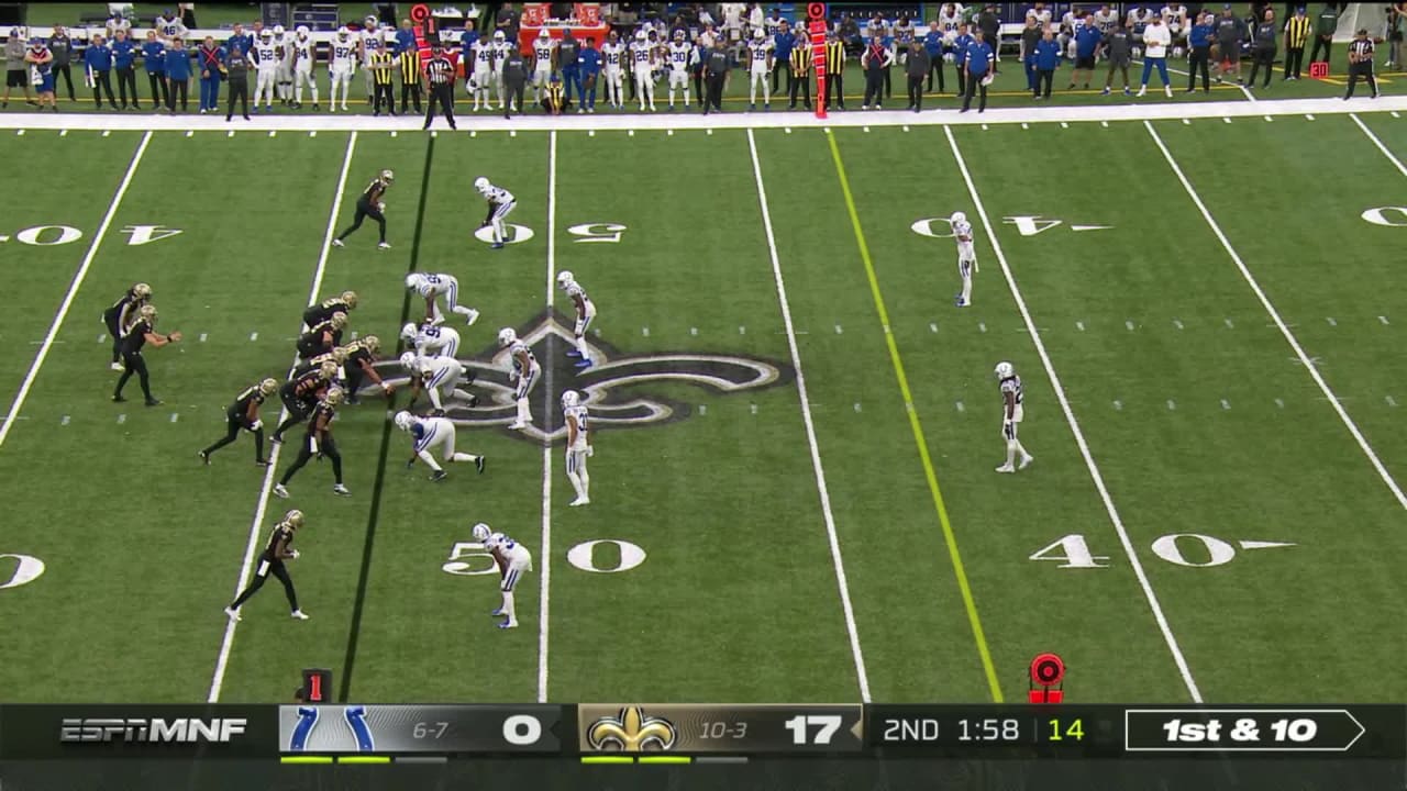 Drew Brees Lobs 20-yard, Flat-footed DIME To Jared Cook