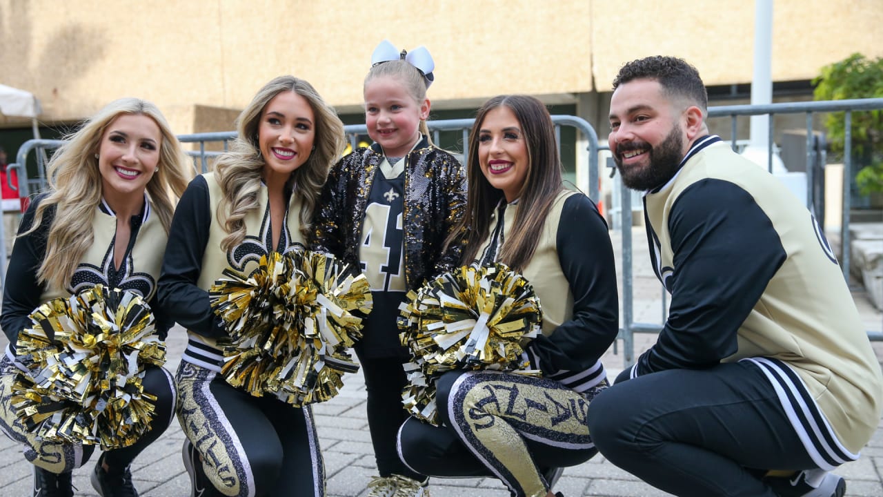 PHOTOS: Rams Cheerleaders Week 11