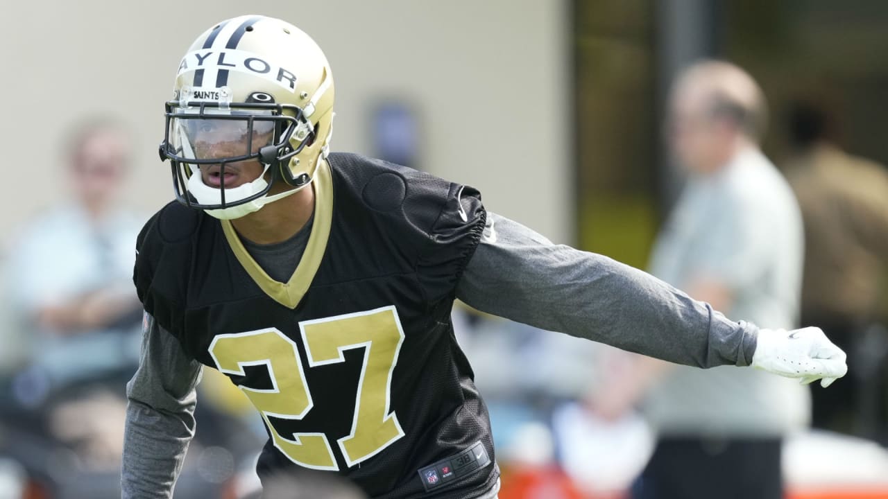 New Orleans Saints cornerback Alontae Taylor (27) during an NFL football  game against the Los Angeles Rams, Sunday, Nov. 20, 2022, in New Orleans.  (AP Photo/Tyler Kaufman Stock Photo - Alamy