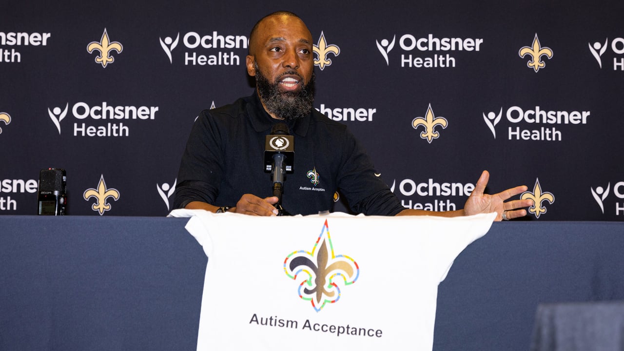 New Orleans Saints NFL Special Fearless Against Autism Hands