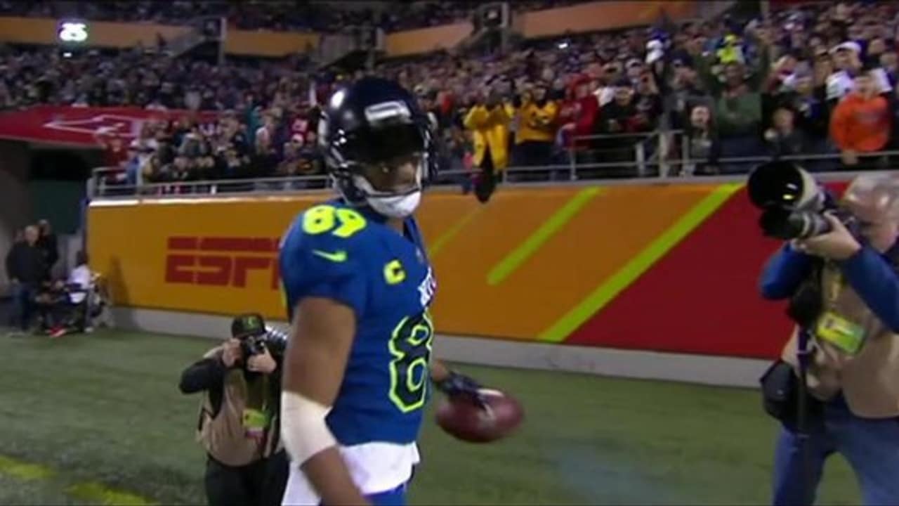 WATCH: Drew Brees connects with Doug Baldwin for Pro Bowl touchdown