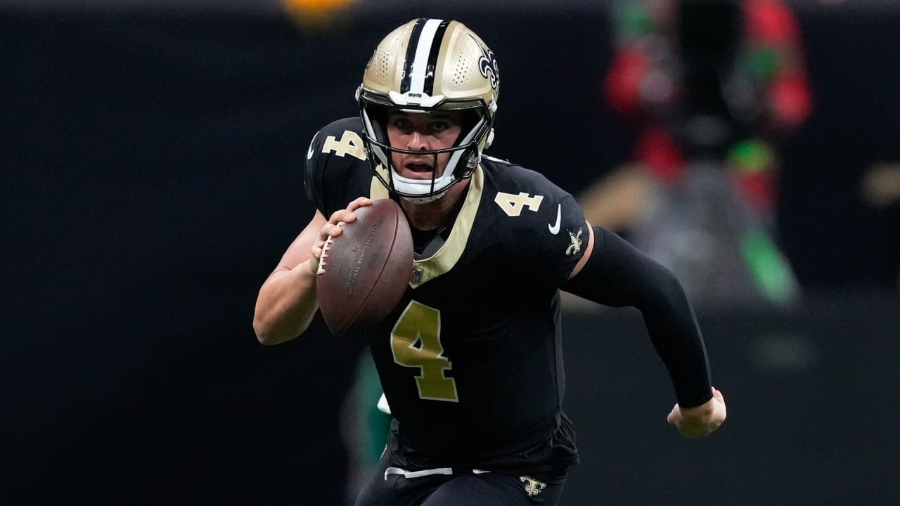 New Orleans Saints quarterback Derek Carr aims to keep emotions in check