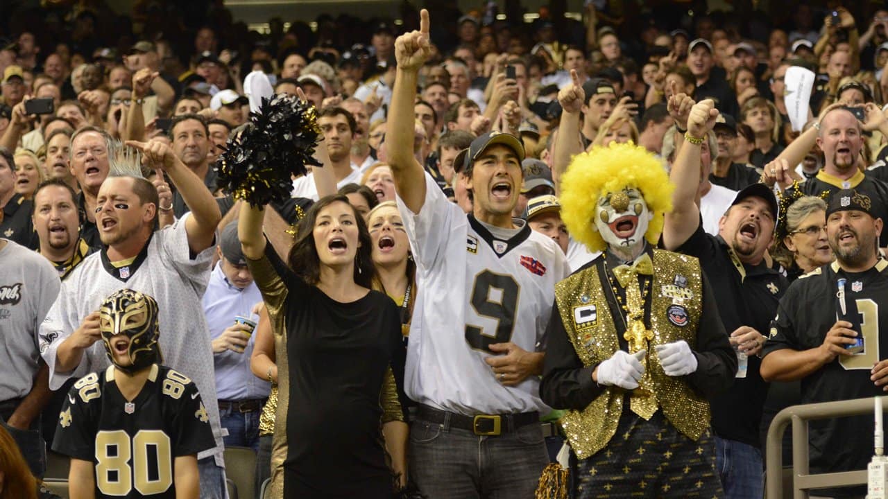 Top 10 Fans Photos: Saints vs Dolphins