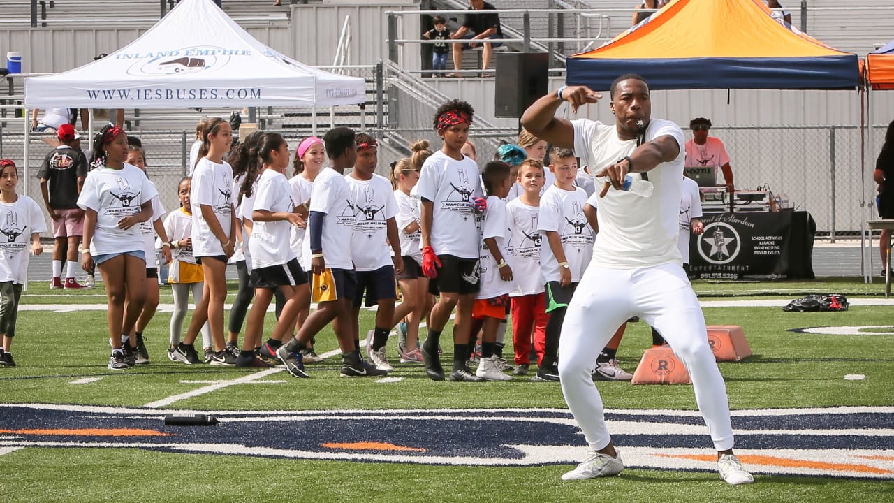 NFL's Marcus Williams hosts golf event, youth football camp in