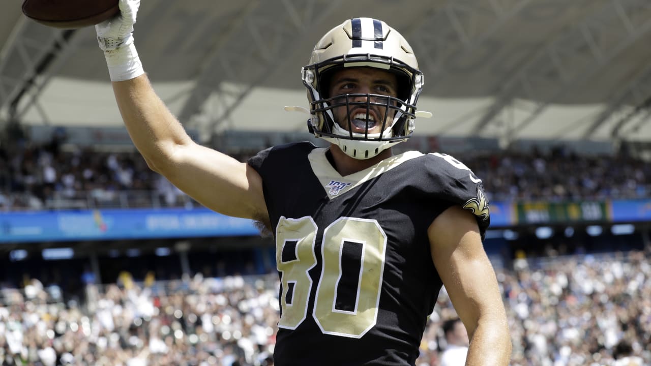 New Orleans Saints wideout Austin Carr helps support renovation