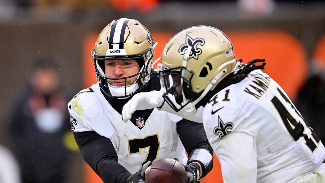 What channel is New Orleans Saints game today? (12/24/2022) FREE LIVE  STREAM, Time, TV vs. Browns on Christmas Eve