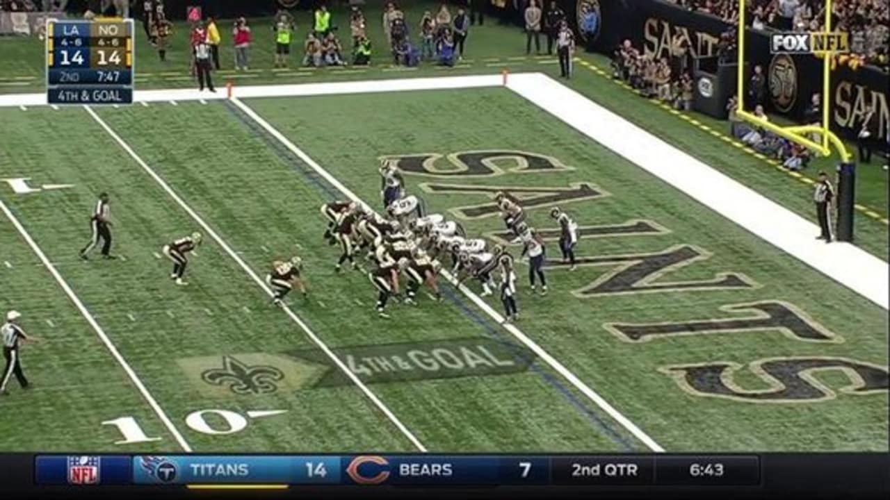 Drew Brees Sneaks Over The Top For A 1-yard Touchdown