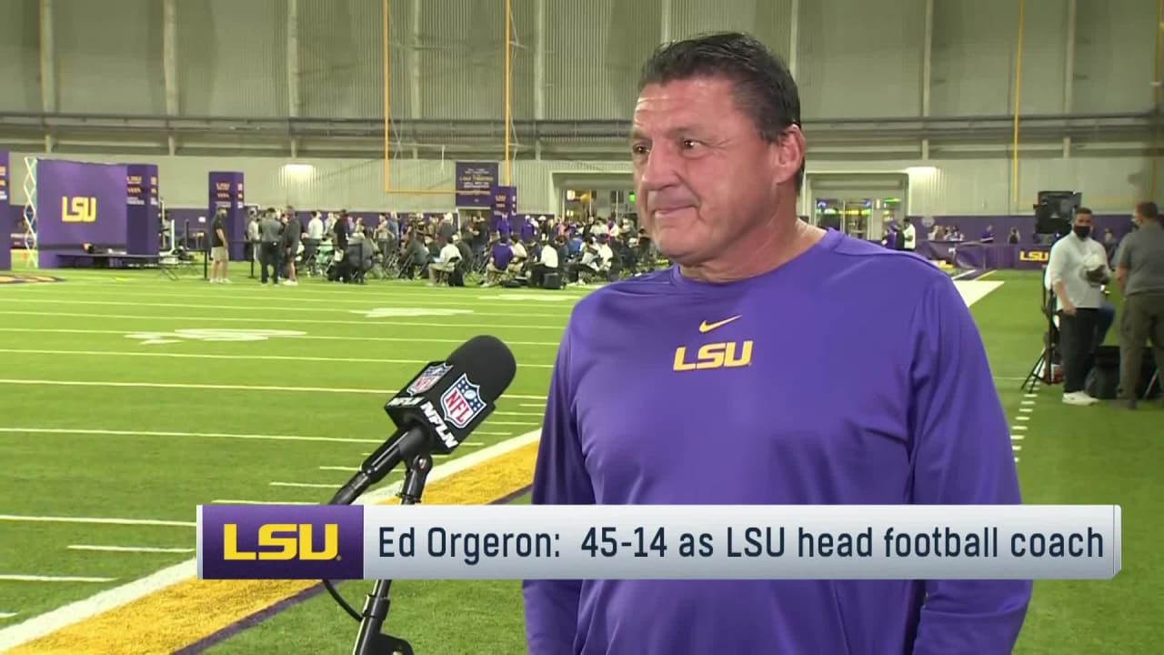 LOOK: Ed Orgeron makes surprise appearance at Notre Dame football