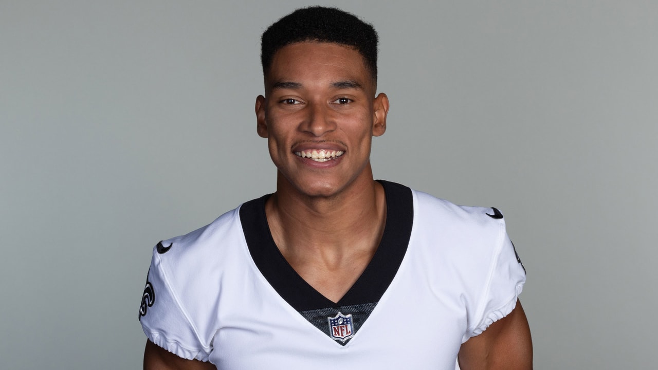 New Orleans Saints wide receiver Jalen McCleskey (17) catches a pass during  NFL football training camp in Metairie, Saturday, July 31, 2021. (AP  Photo/Derick Hingle Stock Photo - Alamy